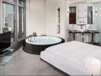 Innside Frankfurt Eurotheum 5*