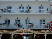 Avra hotel 3*