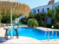 Seashell Apartments 1*