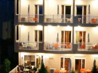 Marie Claire Studios 1*