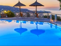 Everest Apartments 3*