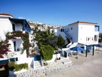 Maistrali Studios 3*