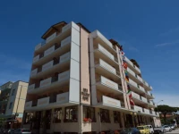 Lola Piccolo Hotel 4*