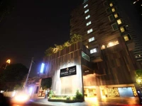 Golden Tulip Mandison Suites 4*