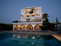 Stephanos Hotel Polis 3*