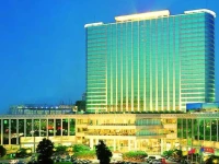 Lung Chuen International Hotel 5*