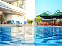 Hotel Atrium Plaza 4*