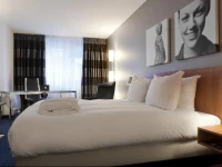 Inntel Hotels Amsterdam Centre 4*