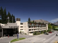 Novotel Queenstown Lakeside 4*