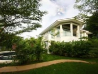Beach House Pattaya 2*