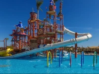 Sea World Resort 4*