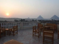 Pyramids Inn Motel 3*