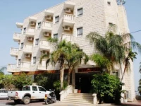 Aviv Holiday Flat  3*