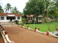 Coconut Creek Farm & Home Stay 3*