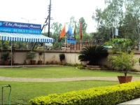 The Majestic Manor 2*