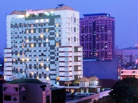 Mercure Jakarta Kota 4*