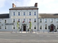 Headfort Arms Hotel 3*