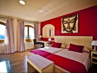 Hotel Condes De Castilla 3*