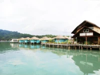 Koh Chang Sea Hut 3*