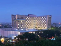 Santika Premiere Dyandra Hotel & Convention - Medan 4*