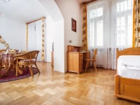 Anglicky dvur (ex. Excelsior) 3*