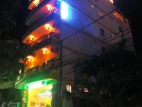 Golden Summer - Ha Vang Hotel 2*