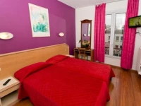 Hipotel Paris Nation 2*