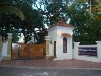 White Square Nirvana 3*