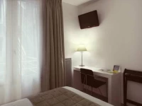 Comfort Hotel Gare de lEst 3* 3*