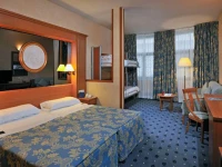Timhotel Opera Blanche Fontaine 3*