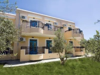 Chrysoula Apartments 3*