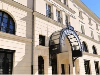 Hipark Serris-Val dEurope 3*