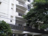 Hummingbird Gayathri Nest Apartment 3*