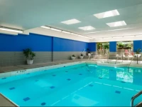 Ramada Plaza Toronto 3*