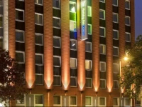 Holiday Inn Express Berlin City Centre West 3*