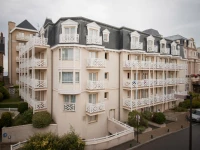 Residence Neptunia 2*