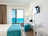 Golden Coast Apartments 3*