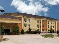 Comfort Suites Shreveport 2*