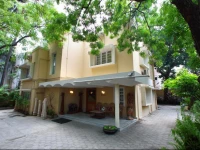 Hanu Reddy Residences 3*