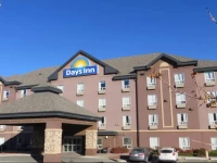 Days Inn Calgary Airport 3*