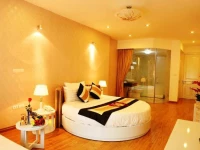 Splendid Star Suite Hotel 3*