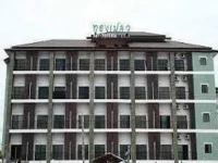 Thongplew Mansion 2*