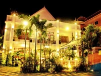 Apsara Centrepole 3*