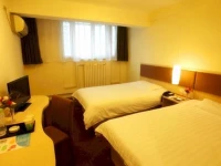 Motel 168 Harbin Dongdazhi Street 3*