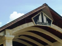 Discovery Kartika Plaza