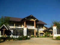 The Hillside Residence 2*