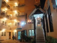 Jang Sripoom House 2*