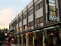 Chaweng Palace Hotel 3*