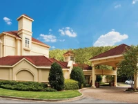 La Quinta Inn & Suites Birmingham Hoover 3*