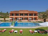 Dimitris Apartments 3*